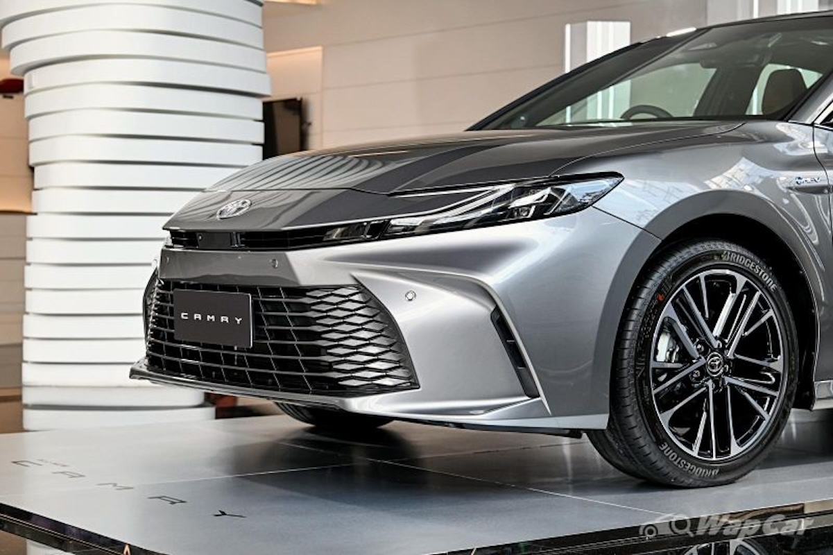 Camry Hybrid XV80 baru. (WapCar) - Image