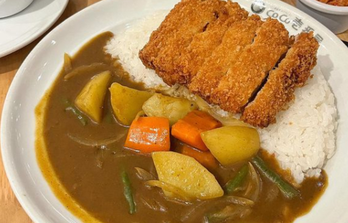 Rekomendasi 3 Tempat Makan Kari Jepang yang Enak di Jakarta - Image