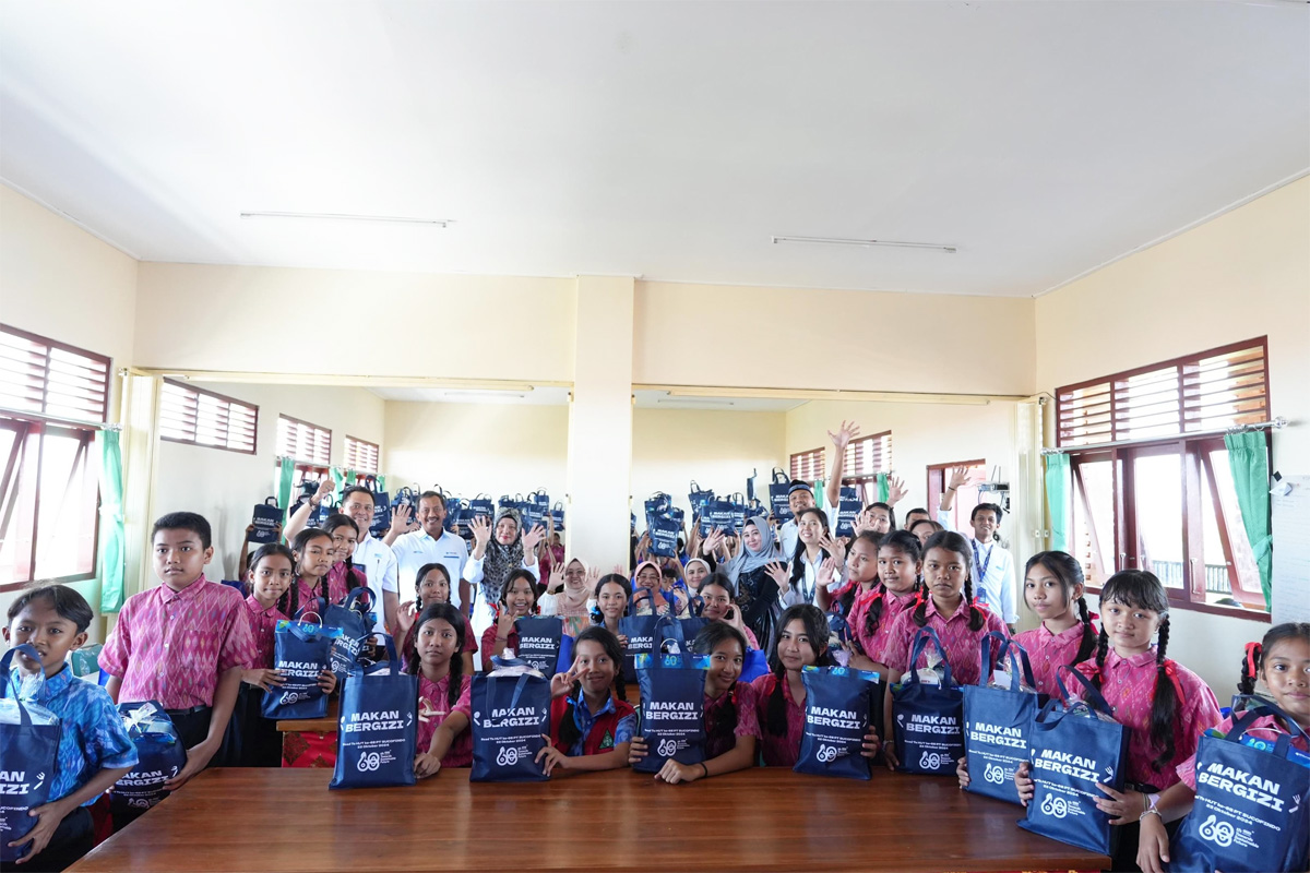 Sebanyak lebih dari 1.700 siswa dari 17 sekolah menerima bantuan makan siang bergizi dati PT Sucofindo selama program ini berlangsung. (Istimewa). - Image