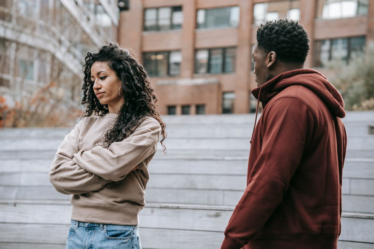 Intip 7 Perilaku yang Dapat Menunjukkan Seorang Perempuan Bersifat Sangat Manipulatif./Pexels. - Image
