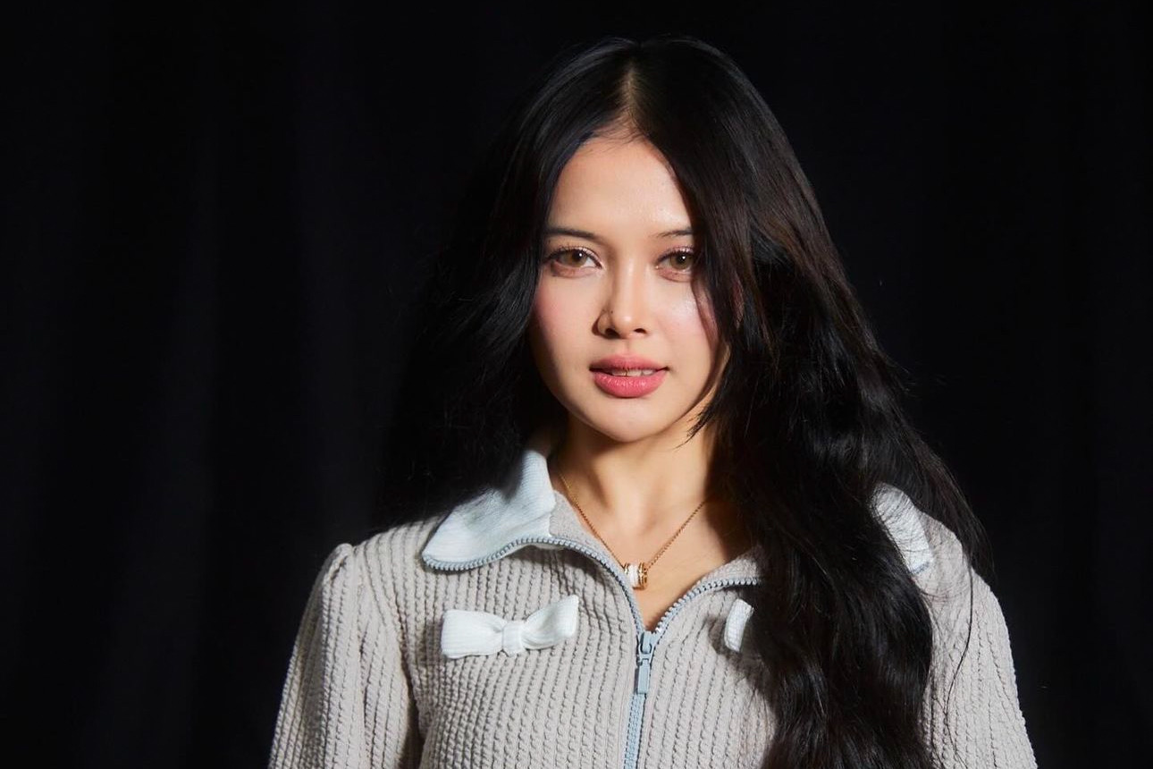 Feni Fitriyanti saat ini menempati posisi pertama pada pengumuman tahap kedua Senbatsu Sousenkyo JKT48 untuk single Sukinanda. (Instagram Feni JKT48) - Image