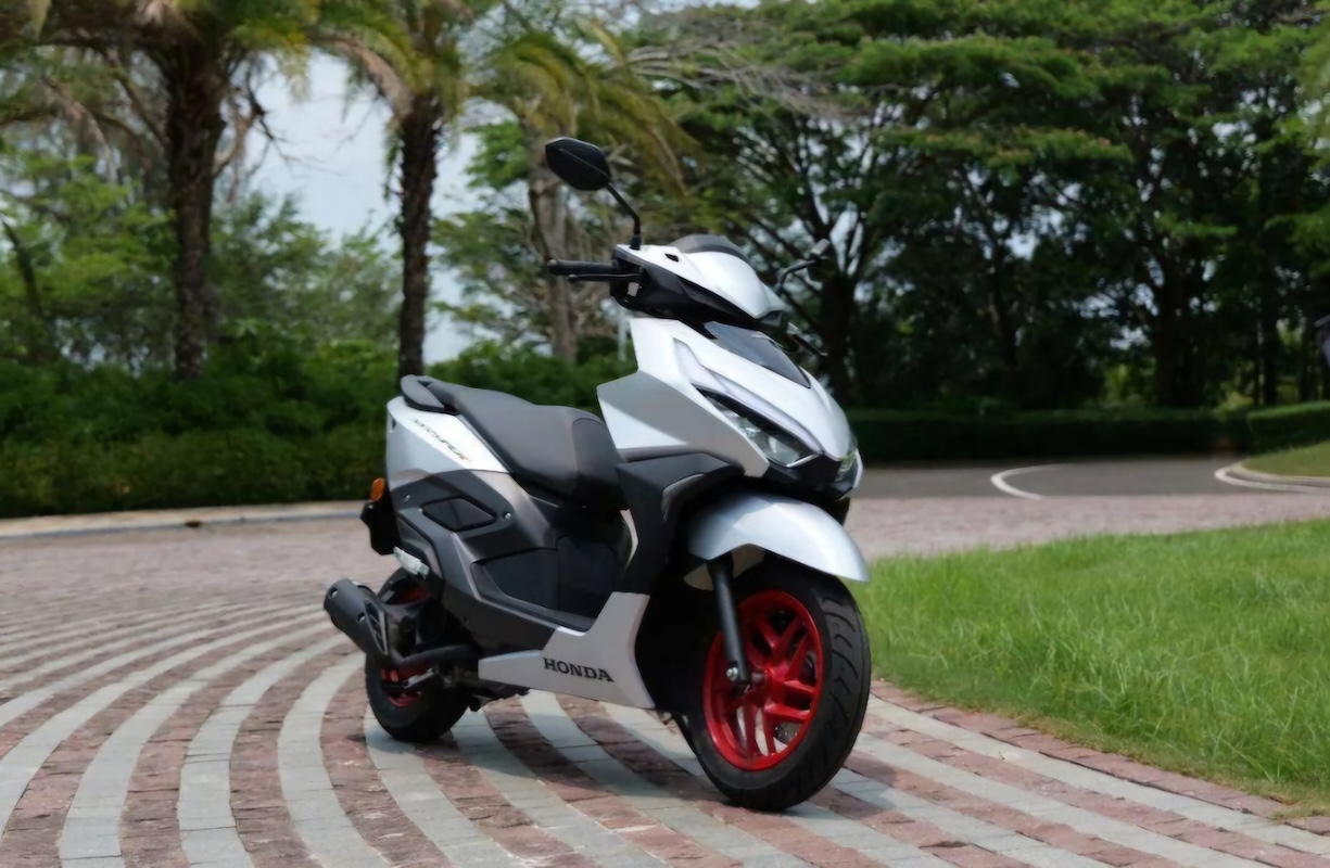 Honda NS125RX, Vario berbadan gendut calon pesaing Yamaha Freego. (2Bahn) - Image