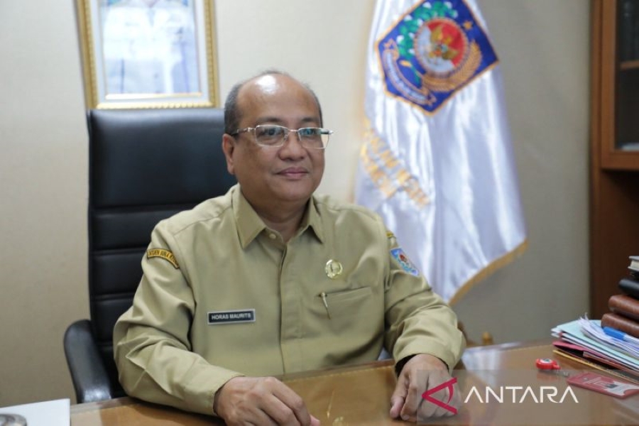 Plh. Dirjen Bina Keuda Kemendagri Horas Maurits Panjaitan dalam sambutannya secara virtual pada Rapat Koordinasi Nasional (Rakornas) Pendapatan Daerah Tahun 2024 di Malang. (ANTARA/Puspen Kemendagri) - Image