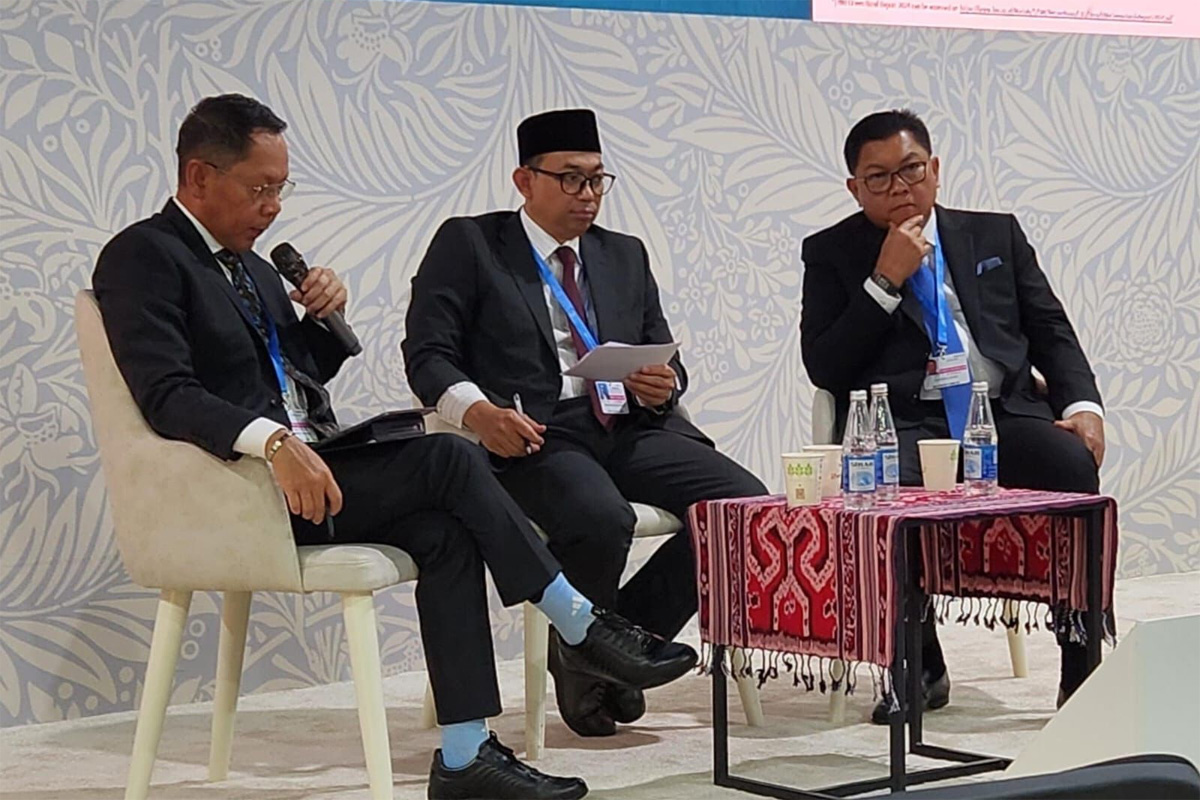 Sesi talkshow pada di Indonesia Pavilion dengan tema “Catalyzing Industries’ Green Transition: Banks’ Financing Strategy in Advancing Indonesia’s NZE Commitment”. (Istimewa) - Image