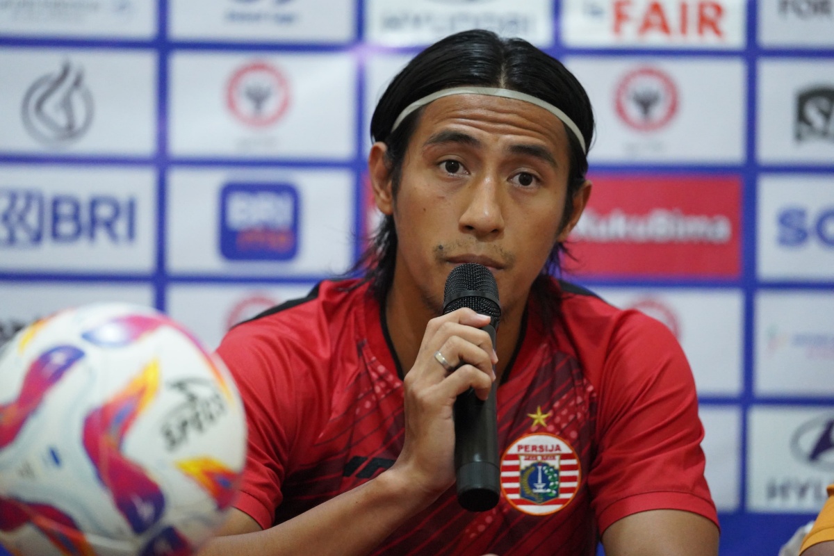 Hanif Sjahbandi ingin membawa Persija Jakarta meraih hasil maksimal saat dijamu Semen Padang di Stadion Haji Agus Salim, malam ini. (Dok: Persija Jakarta) - Image