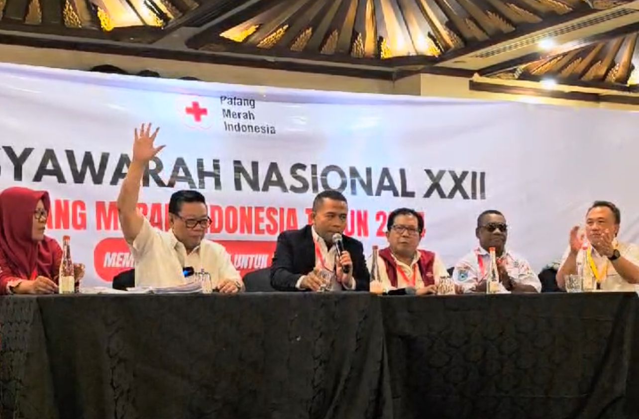 Agung Laksono secara aklamasi terpilih menjadi Ketua Umum PMI Pusat periode 2024-2029. (Istimewa) - Image