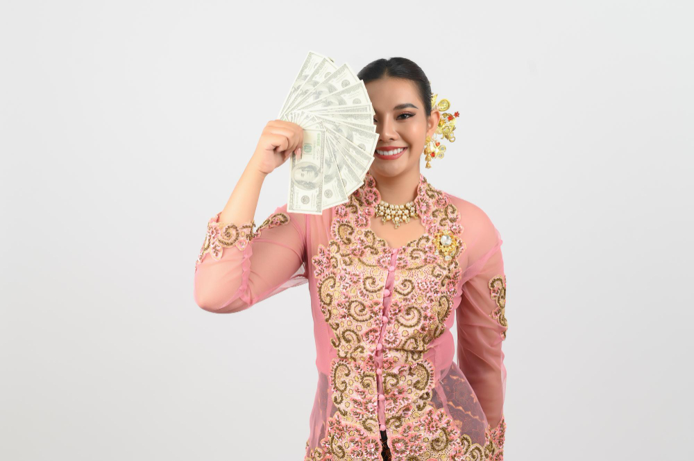 weton keberuntungan di Desember 2024 dan kaya banyak rezeki menurut Primbon Jawa. (Freepik/ johnstocker) - Image