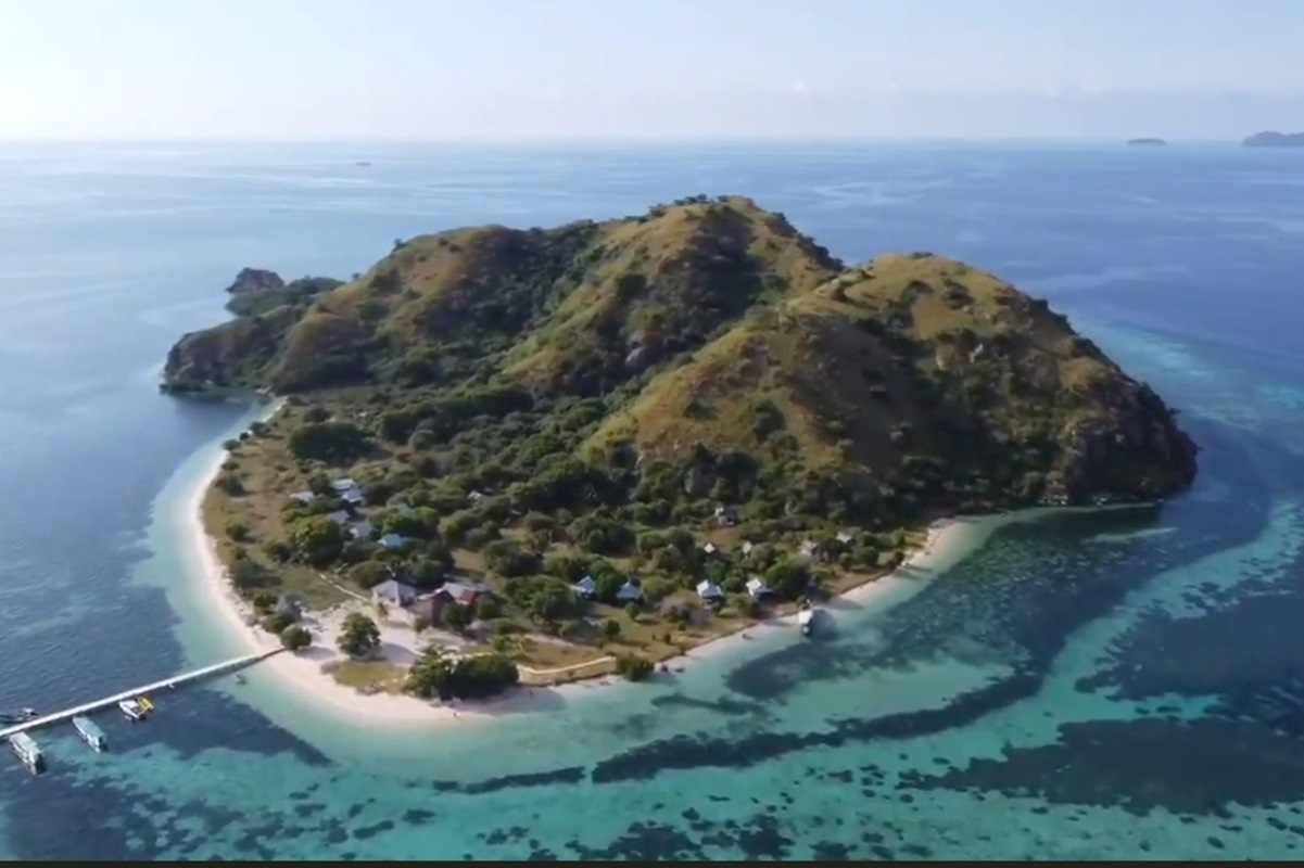 Pulau Kanawa (Google Maps) - Image