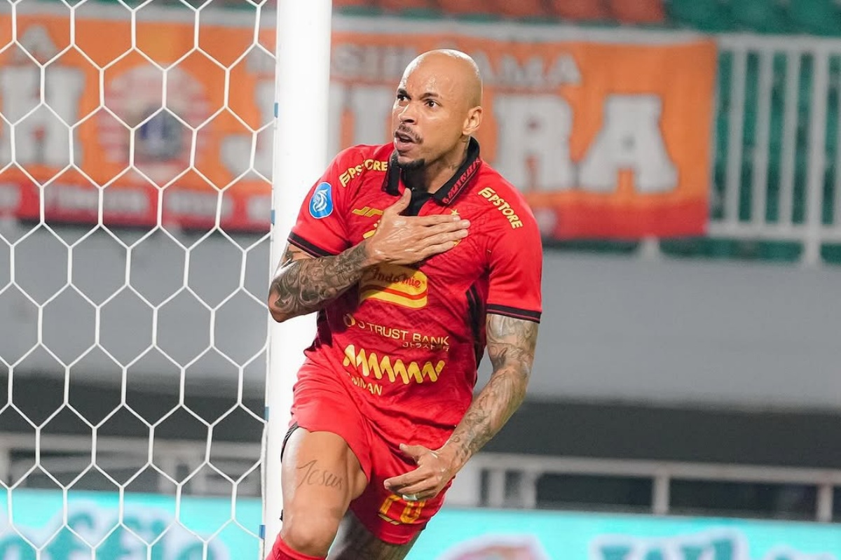 Gustavo Almeida menganggap hasil imbang lawan Borneo FC tidak mudah diraih. (Instagram/@gustavo__70) - Image
