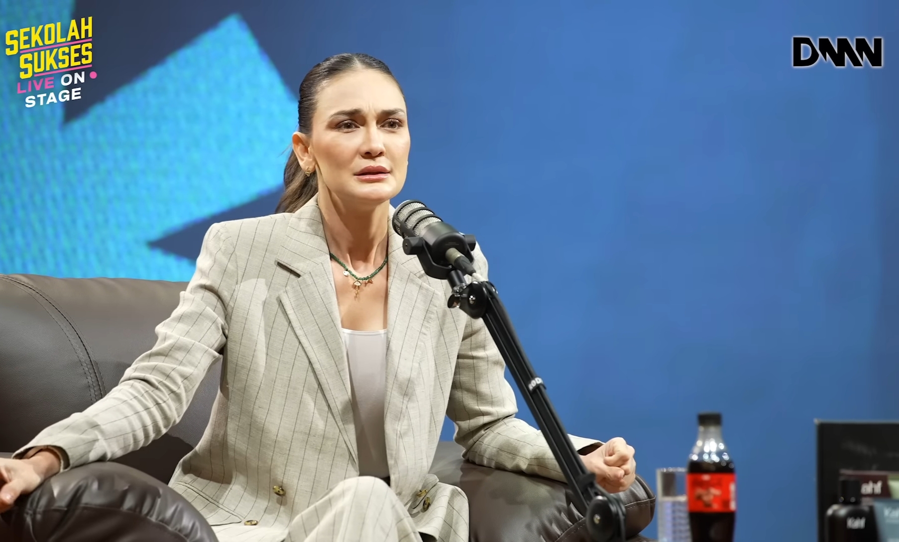 Luna Maya. (YouTube Daniel Mananta). - Image