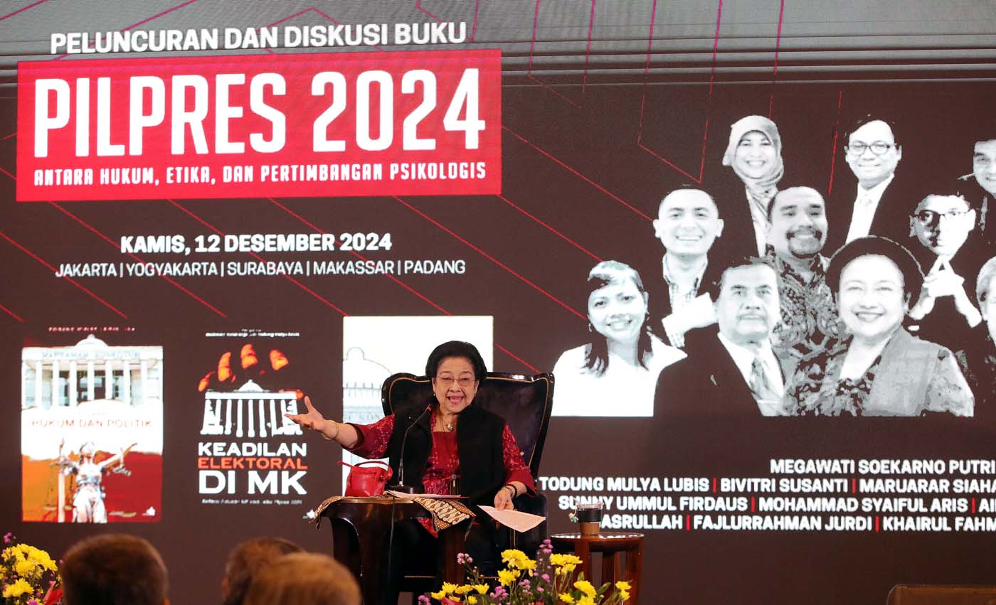 Presiden ke-5 Republik Indonesia Megawati Soekarnoputri menyampaikan sambutan dalam peluncuran dan d
