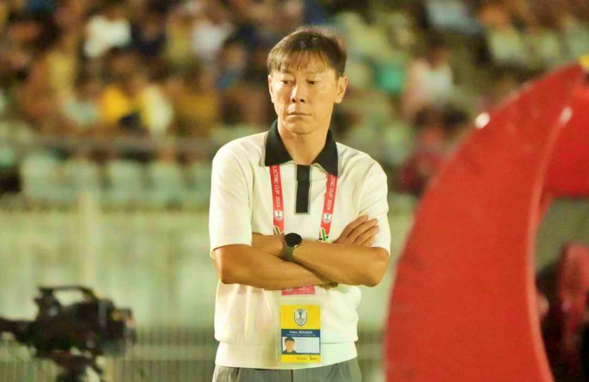 Shin Tae-yong meminta maaf kepada fans Timnas Indonesia setelah laga vs Laos. (@shintaeyong7777) - Image