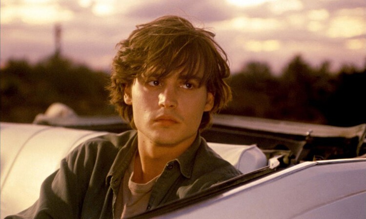 Potret Johnny Depp tahun 1993. (Vogue France) - Image