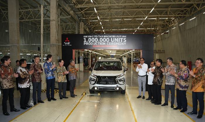 Jelang akhir tahun Mitsubishi telah produksi 1 juta unit di Indonesia. - Image