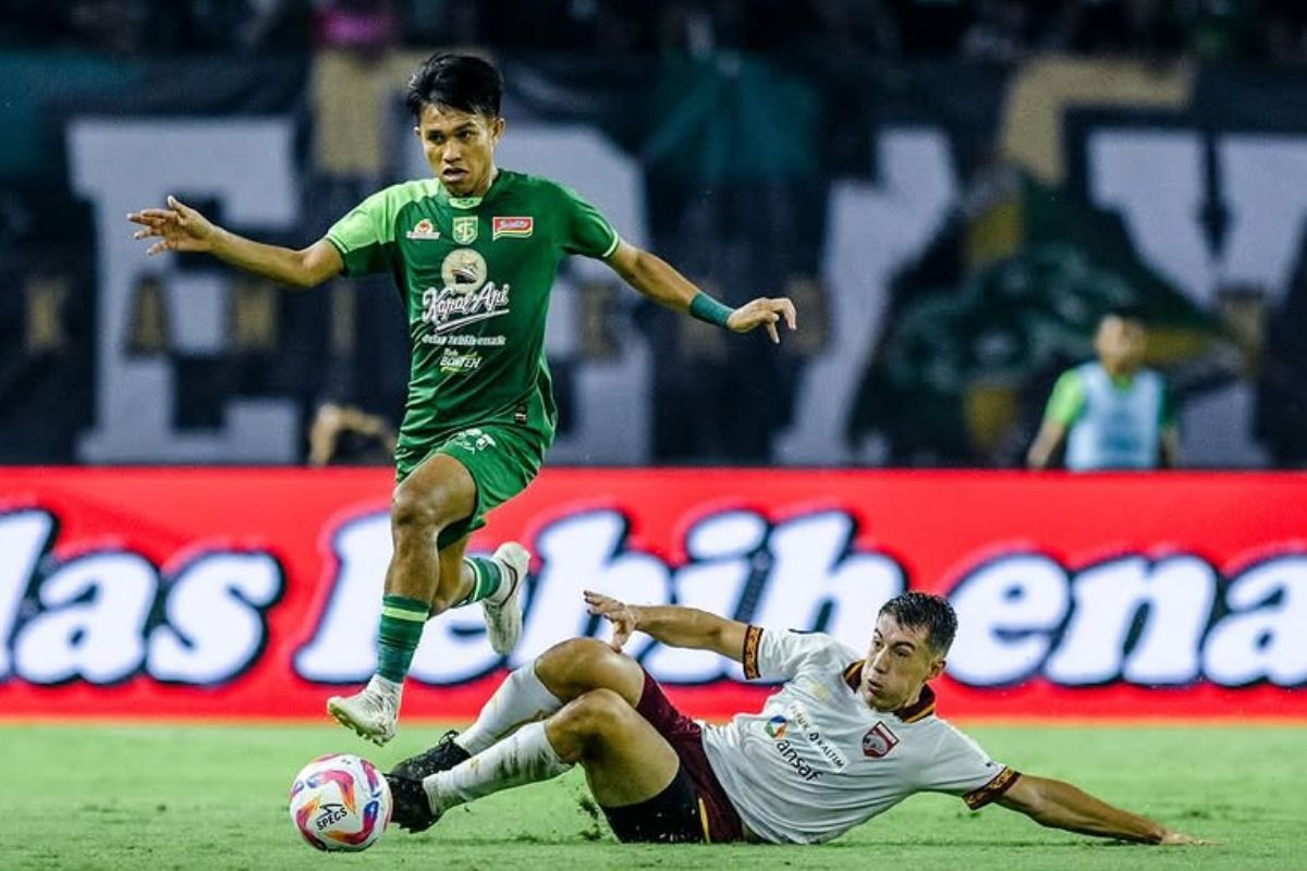 Persebaya saat menjamu Borneo FC. (Media Persebaya) - Image