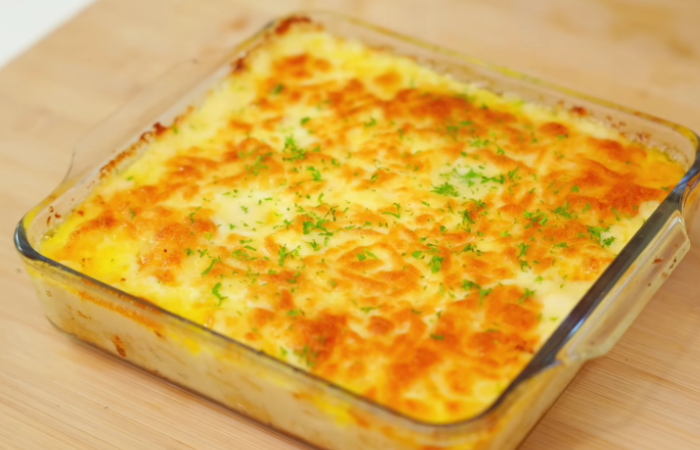 Resep Potato Au Gratin yang Cocok untuk DIkonsumsi pada Saat Natal./ Tangkap Layar YouTube Luvita Ho - Image