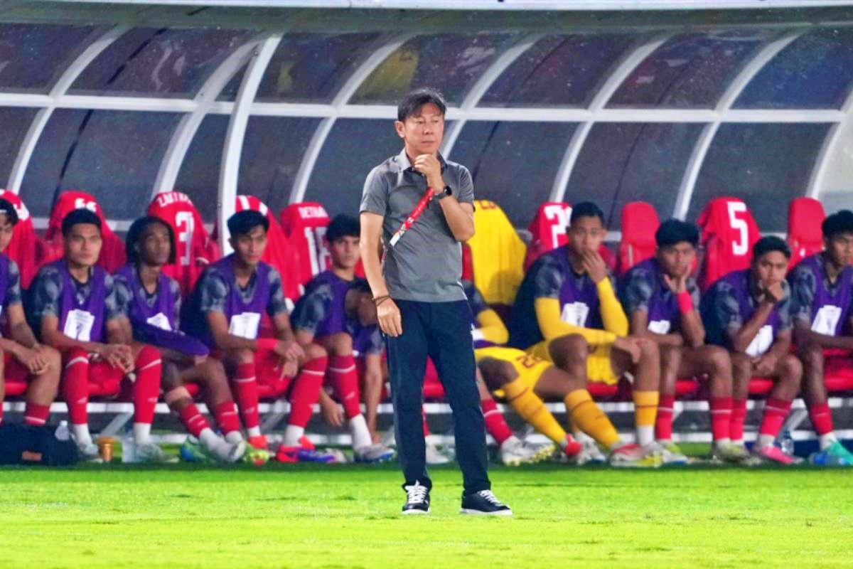 Shin Tae-yong harus segera fokus menyiapkan taktik untuk tahun depan di Kualifikasi Piala Dunia 2026. (Dok. PSSI) - Image