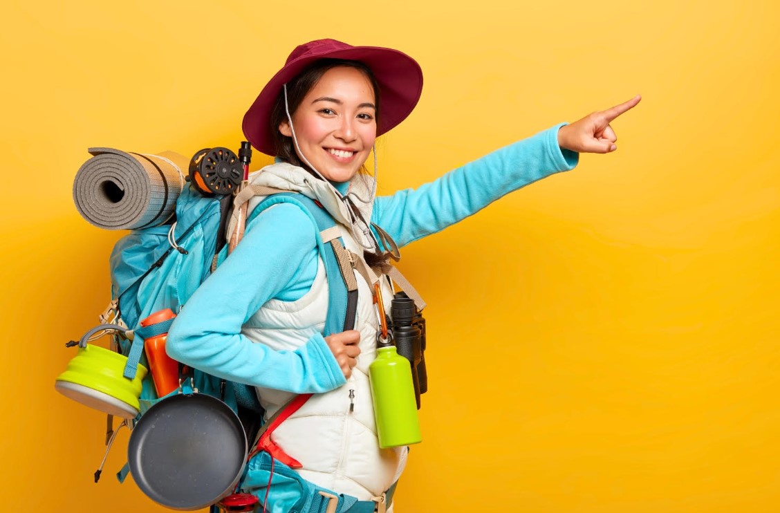 Ilustrasi traveler solo (Freepik) - Image