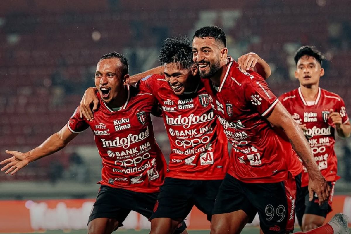Persebaya Surabaya siap catatkan rekor di Stadion Kapten I Wayan Dipta jelang hadapi Bali United. (Media Bali United) - Image