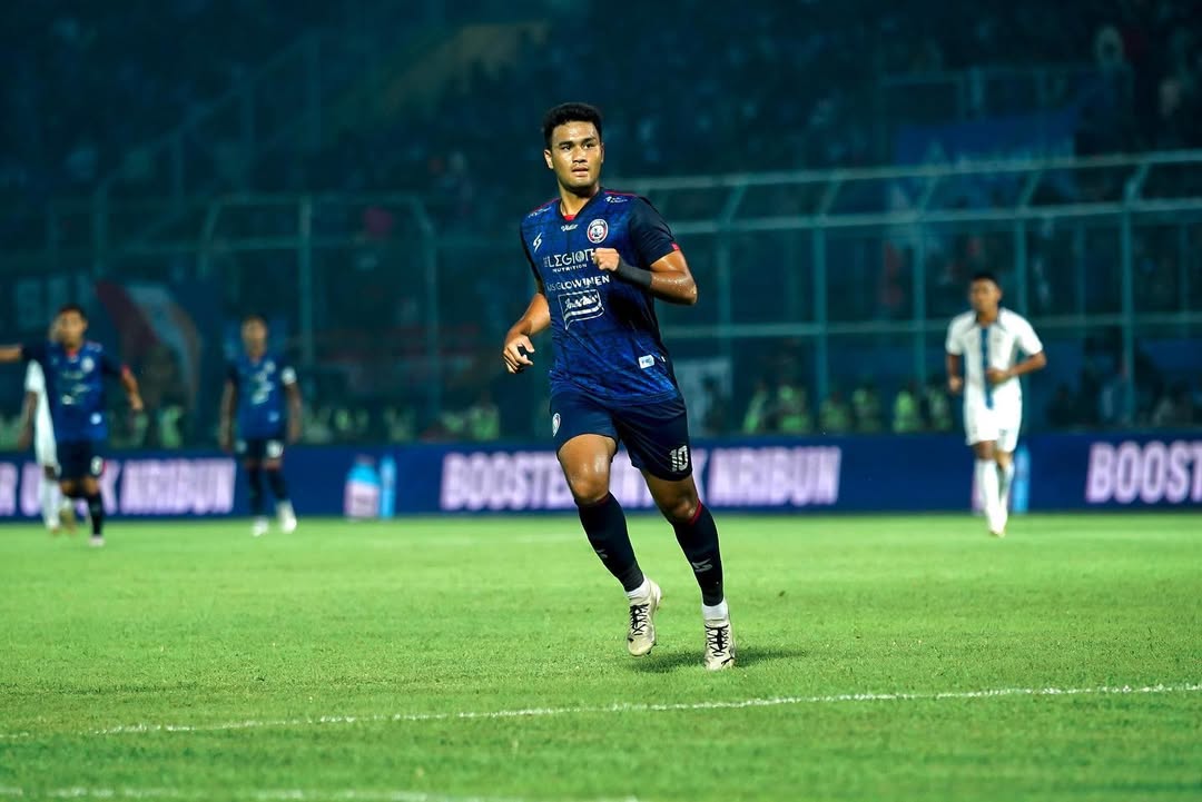 Muhammad Rafly, pemain Arema FC, dikabarkan diminati Persija Jakarta. (Instagram Arema FC) - Image