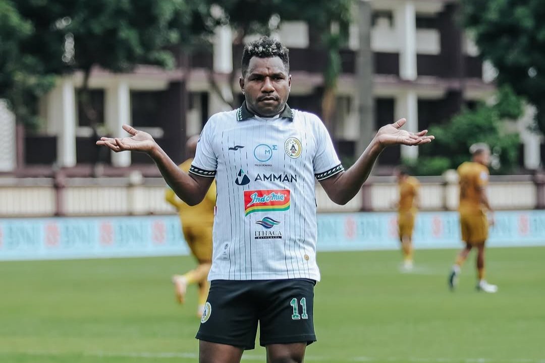 Borneo FC tertarik mendatangkan Ricky Cawor. (Instagram/@ricardocawor17) - Image