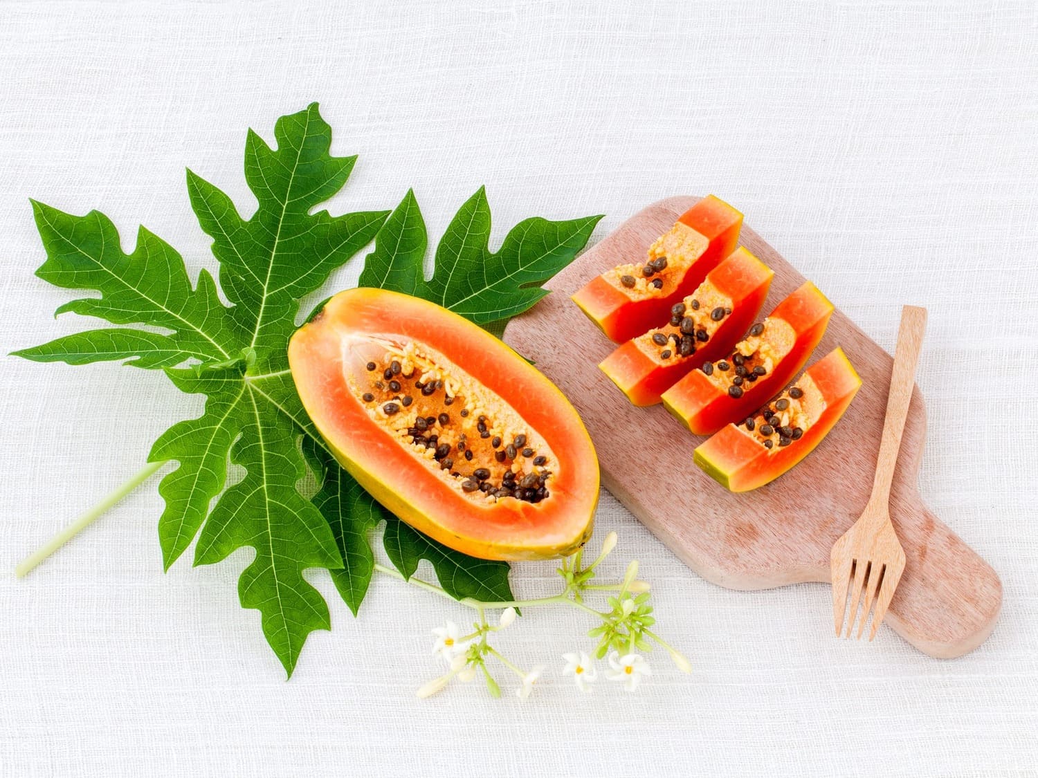 ilustrasi buah pepaya. Sumber foto: Freepik - Image