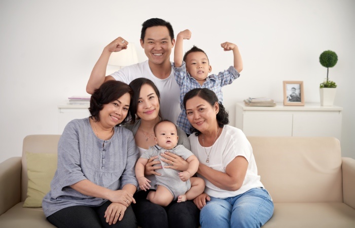 Ilustrasi rezeki mengalir tanpa henti weton sukses finansial pasca menikah. Freepik - Image