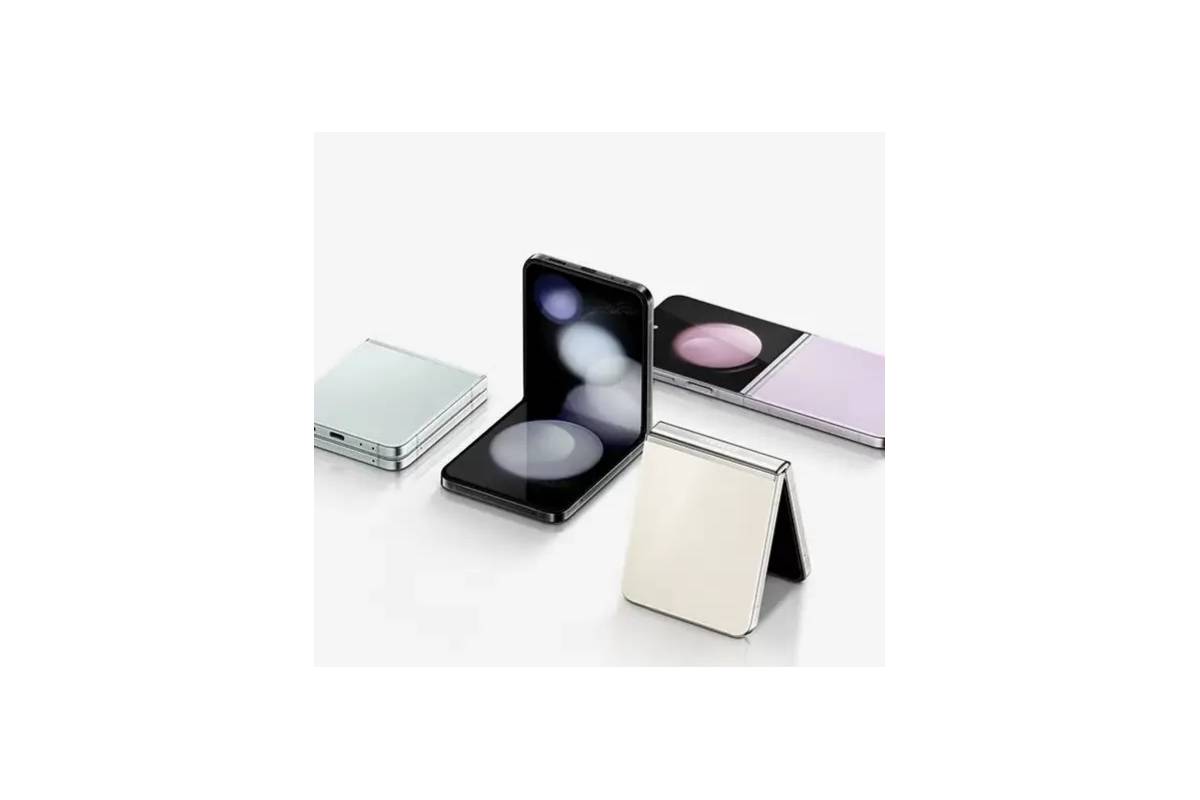 Samsung Galaxy Z Flip FE. (Samsung.com) - Image