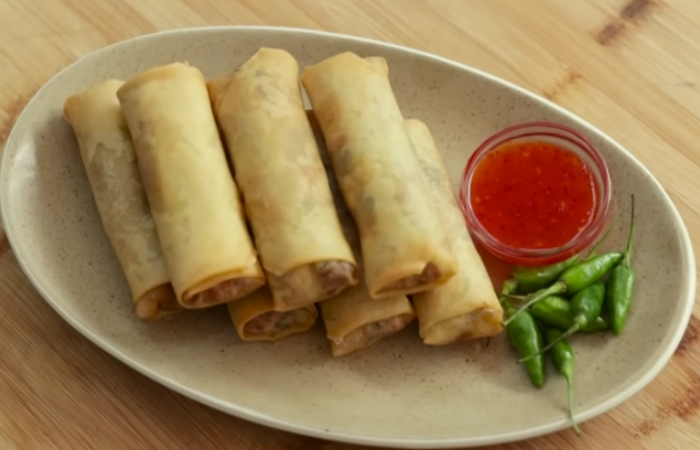 Resep Lumpia Goreng Ayam Jamur yang Renyah dan Lezat. - Image