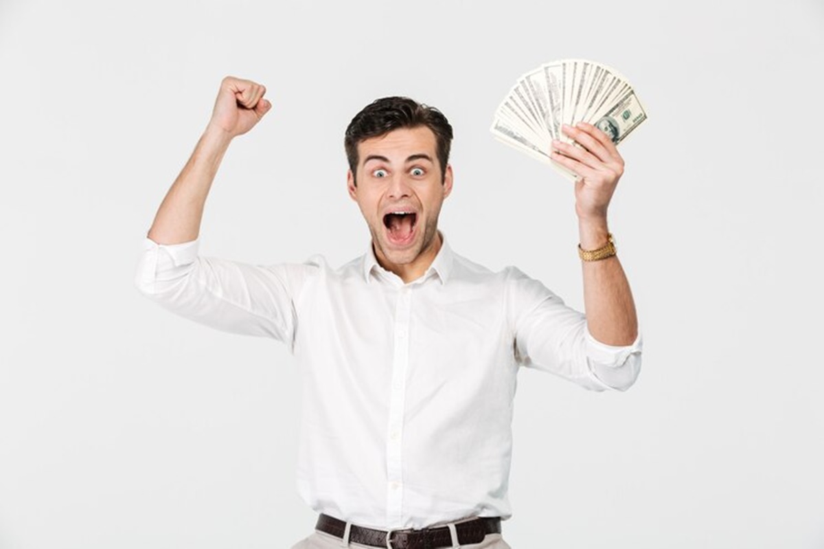 Ilustrasi kesuksesan (drobotdean/freepik) - Image