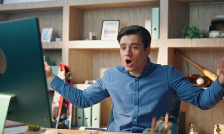 Ilustrasi pria mengumpat. (Freepik) - Image