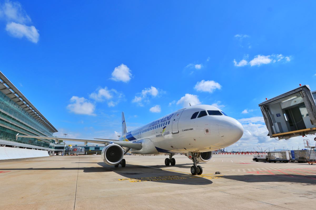 Pesawat rute Bali - Singapura mulai melayani penumpang domestik dan mancanegara. (Istimewa) . (Istimewa) - Image