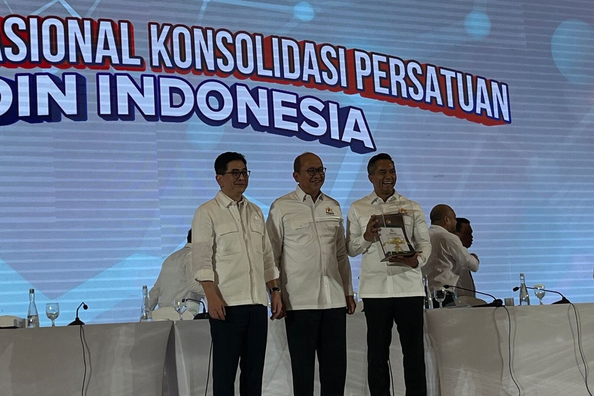 Musyawarah Nasional Konsolidasi Persatuan Kadin Indonesia di Ballroom The Ritz Carlton Mega Kuningan, Jakarta Selatan, Kamis (16/1). (Nurul F/JawaPos.com) - Image