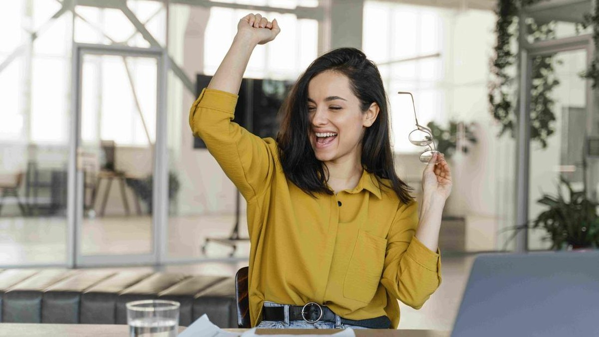 Ilustrasi menikmati hidup yang mudah, efektif dan memuaskan setiap hari. (Freepik) - Image