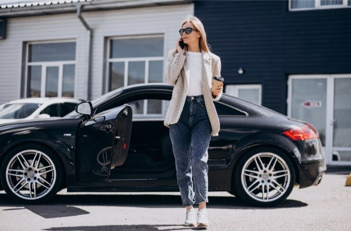 Ilustrasi orang yang lebih mengutamakan penampilan dalam segala hal. - Image