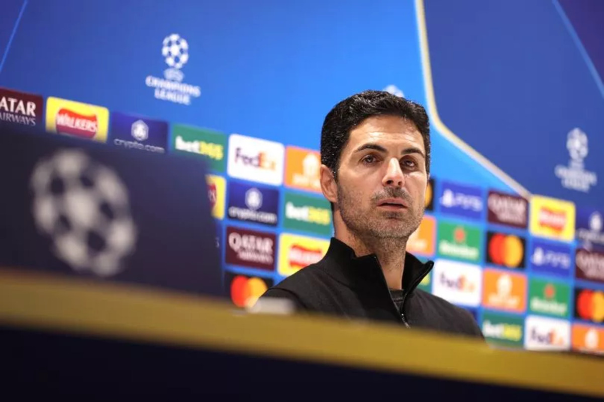 Mikel Arteta pada saat konferensi pers usai Arsenal mencuri kemenangan di markas Girona pada Kamis (30/1). (Alex Pantling UEFA/UEFA via Getty Images) - Image