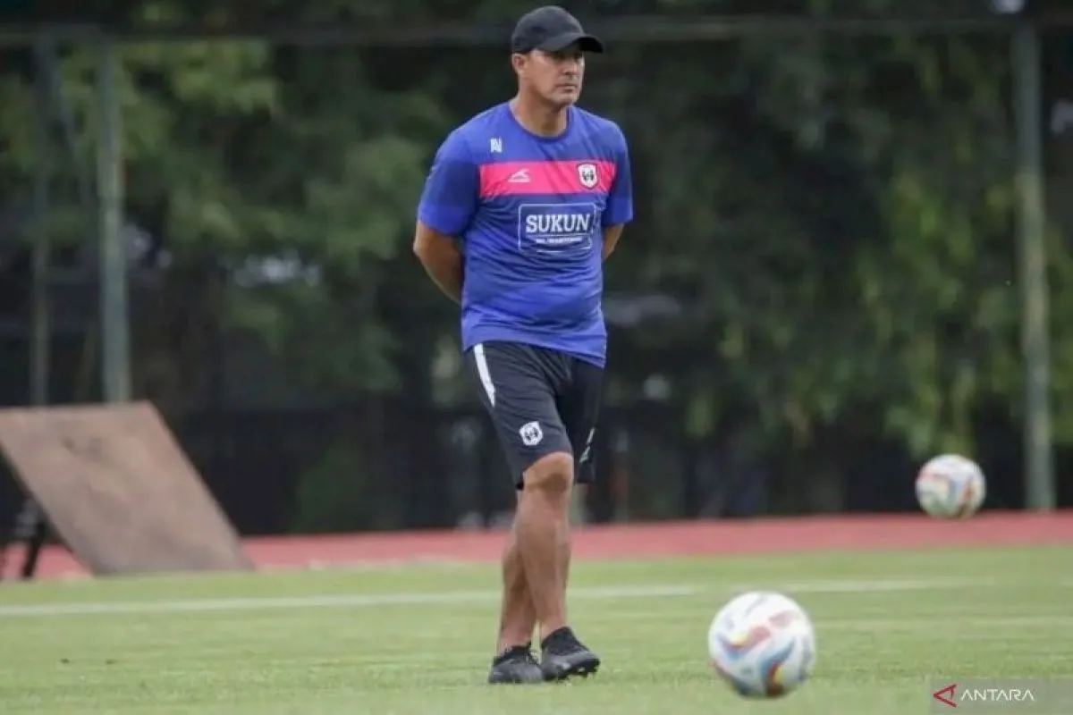 Angel Alfredo Vera berharap membawa Madura United bangkit. (ANTARA/HO-PT LIB) - Image