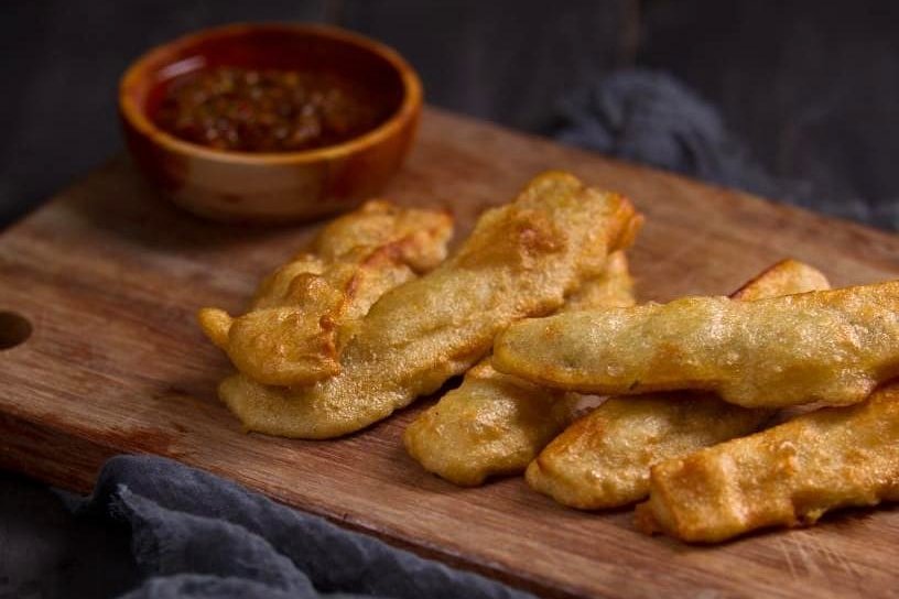 Pisang goreng sambal. (mygostore.com) - Image