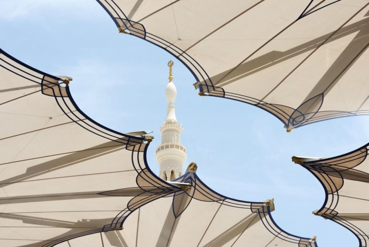 Ilustrasi keindahan kubah Masjid Nabawi. (Freepik) - Image