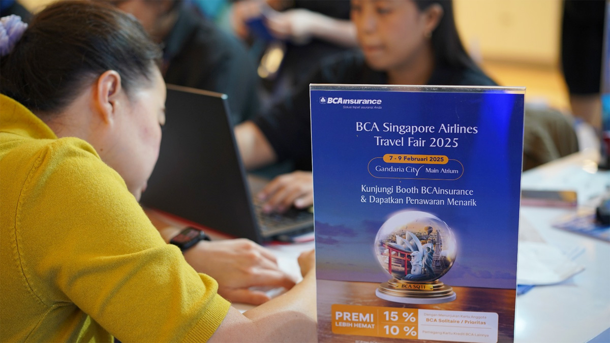 Hadir di acara BCA Singapore Airlines Travel Fair (SQTF) 2025, BCAinsurance menawarkan beragam promo menarik bagi pengunjung. (Istimewa) - Image