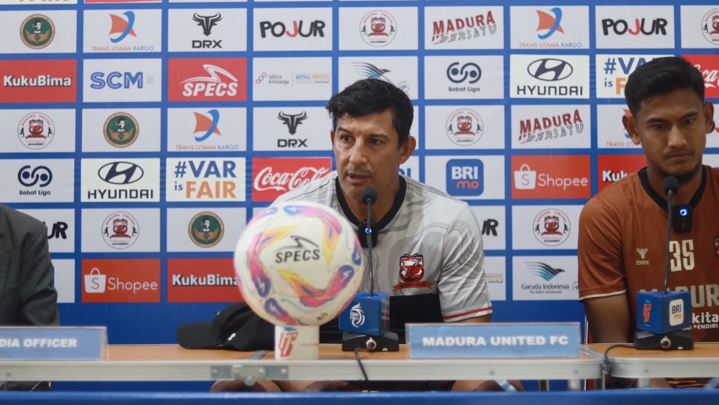 Angel Alfredo Vera yakin Madura United raih tiga poin di kandang. (Liga Indonesia Baru) - Image