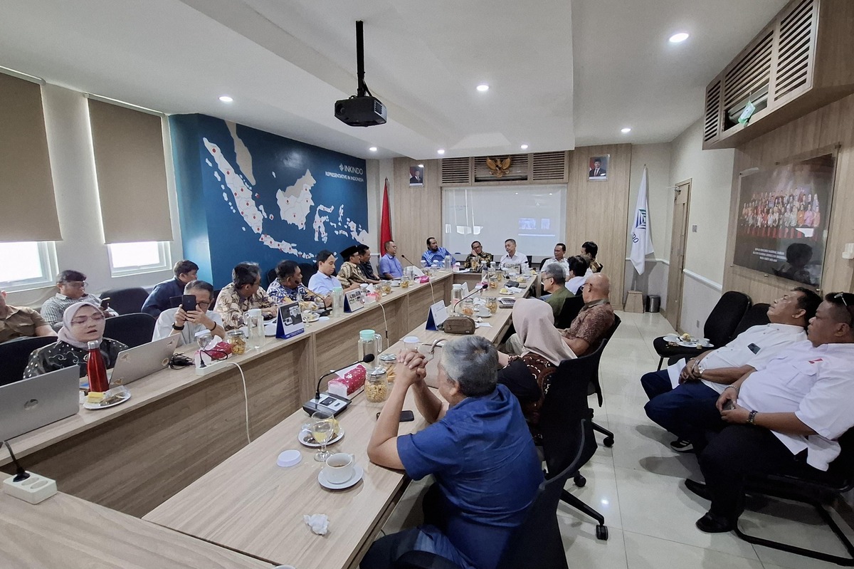 Forum Komunikasi Jasa Konstruksi Indonesia (FKJKI) menyampaikan rekomendasi strategis kepada pemerintah terkait kebijakan efisiensi anggaran yang tengah diambil. (FKJKI) - Image