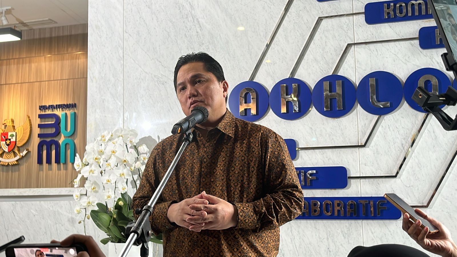 Menteri Badan Usaha Milik Negara (BUMN) Erick Thohir. (Nurul F/JawaPos.com) - Image
