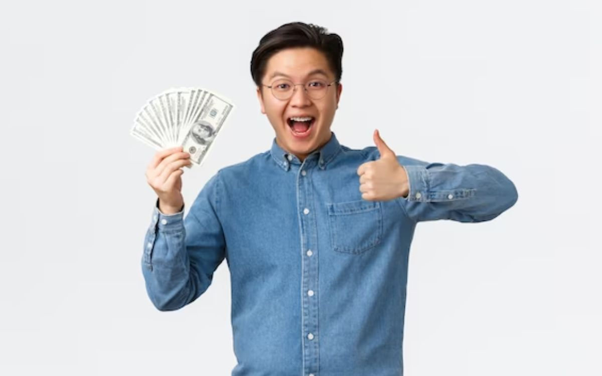 Ilustrasi tips menarik kekayaan menurut ahli astrologi (freepik) - Image