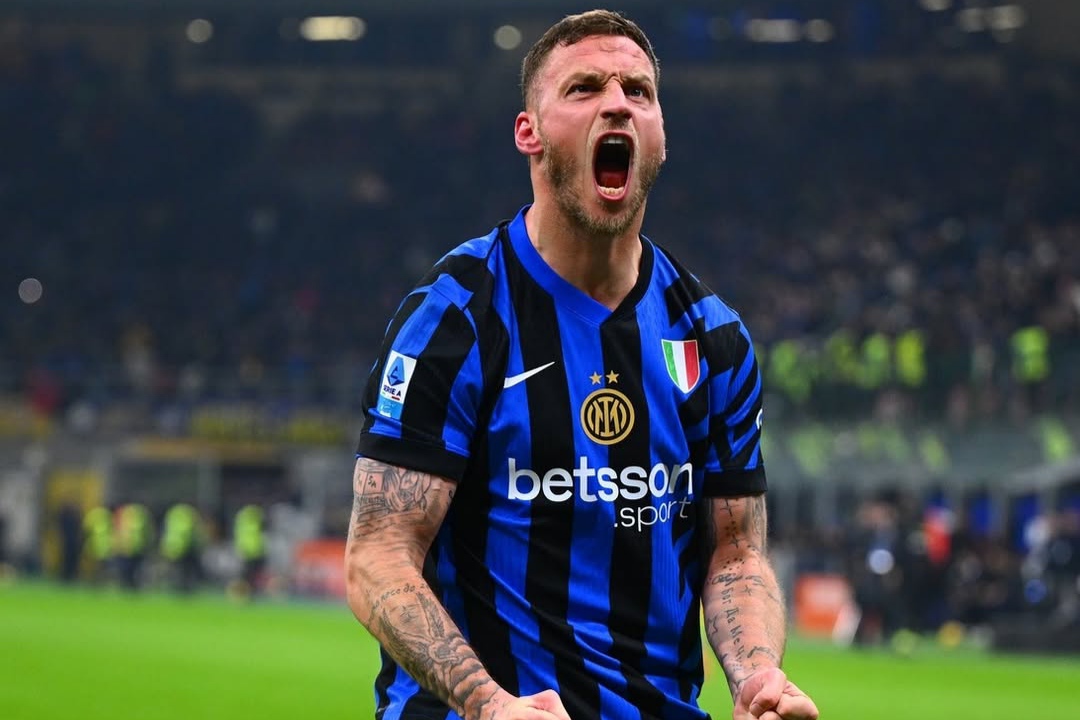 Marko Arnautovic berhasil cetak gol pertamanya untuk Inter Milan di Liga Italia musim ini. (Instagram @inter) - Image