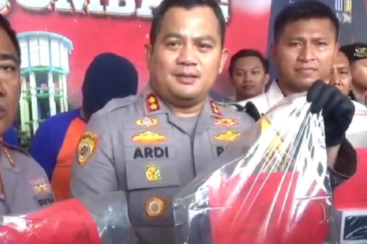 Polisi Jombang rilis kasus pembunuhan remaja putri di Mapolres Jombang. (Polres Jombang/Antara) - Image
