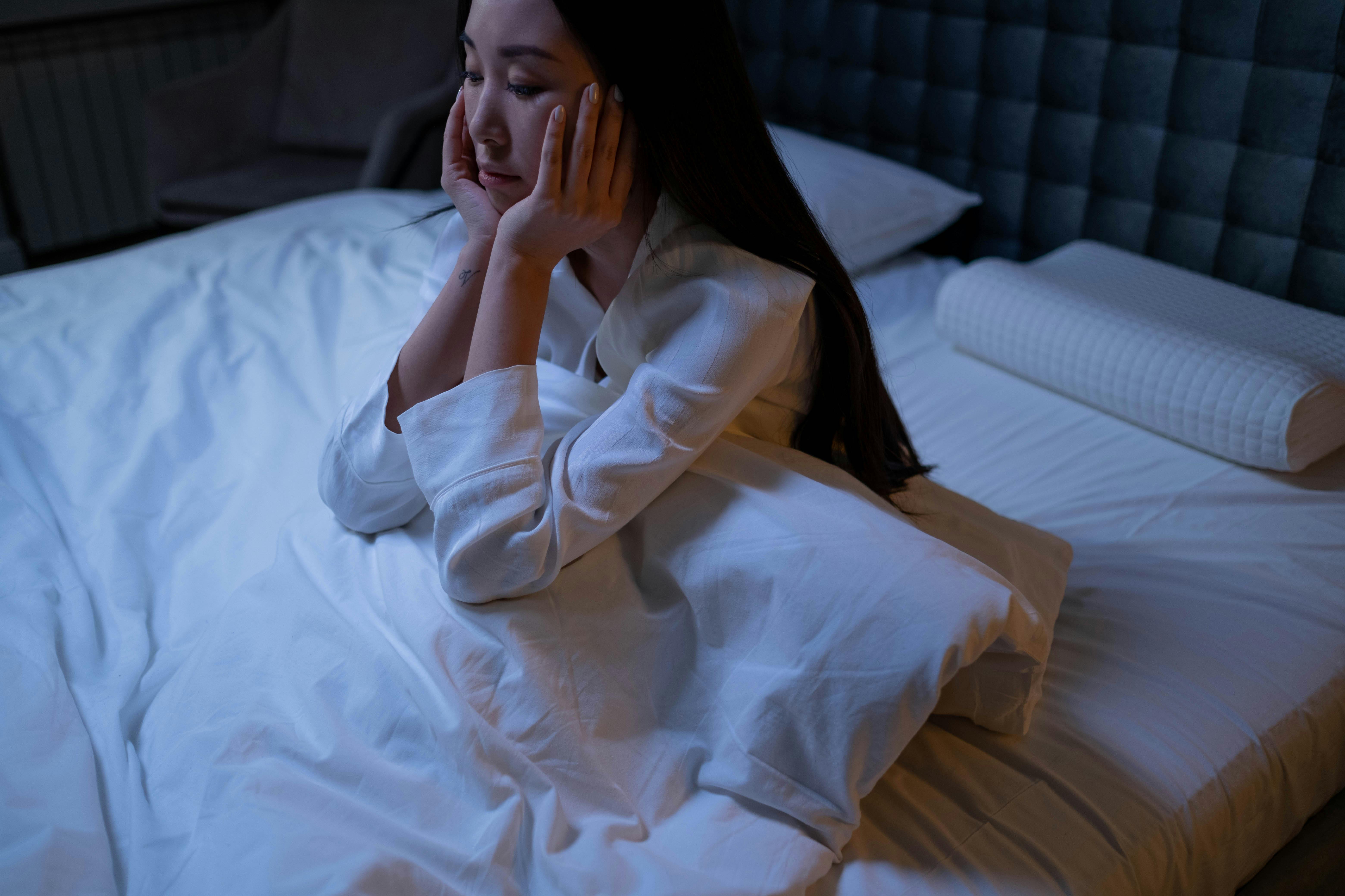 Ilustrasi mengalami terbangun tengah malam (Pexels) - Image