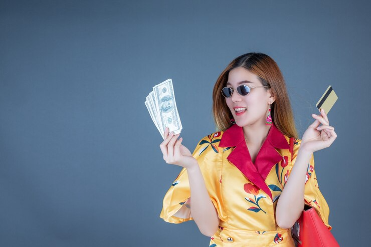 Terdapat enam shio yang akan mendapat banyak rezeki pada Maret 2025. (freepik) - Image
