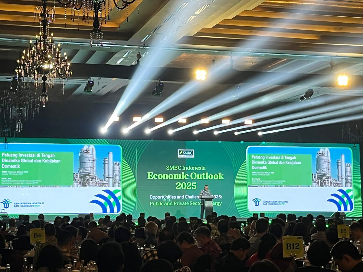 Deputi Bidang Perencanaan Penanaman Modal BKPM, Dedi Latip dalam SMBC Indonesia Economic Outlook 2025 di Hotel Indonesia Kempinski, Jakarta, Selasa (18/2). (Foto: foto: Nurul Fitriana/JawaPos.com) - Image