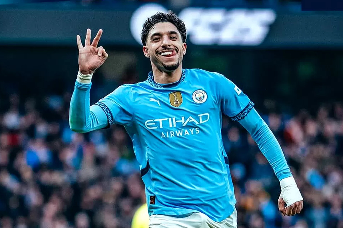 Selebrasi Omar Marmoush saat mencetak hattrick untuk Manchester City. (Dok. Manchester City) - Image